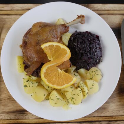 Kacsacomb párolt káposzta fött krumpli